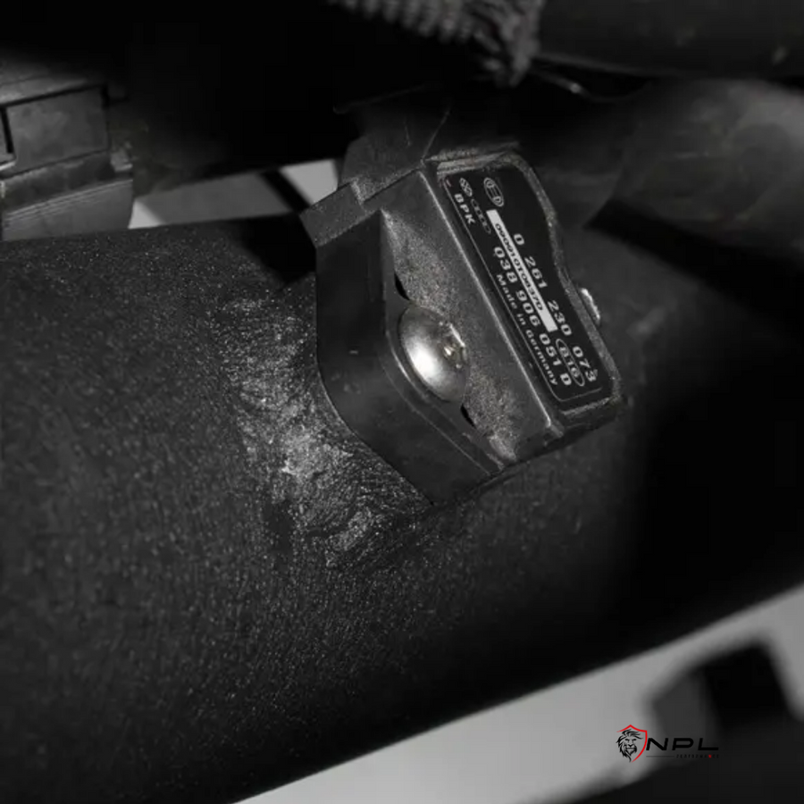 Throttle Pipe (Charge Pipe) ECS Tuning Para AUDI A3 8P, VW JETTA MK6 EA888 GEN 1 2.0T TSI 200CV ECS Tuning Throttle Pipe (Charge Pipe) ECS Tuning Para AUDI A3 8P, VW JETTA MK6 EA888 GEN 1 2.0T TSI 200CV ECS Tuning