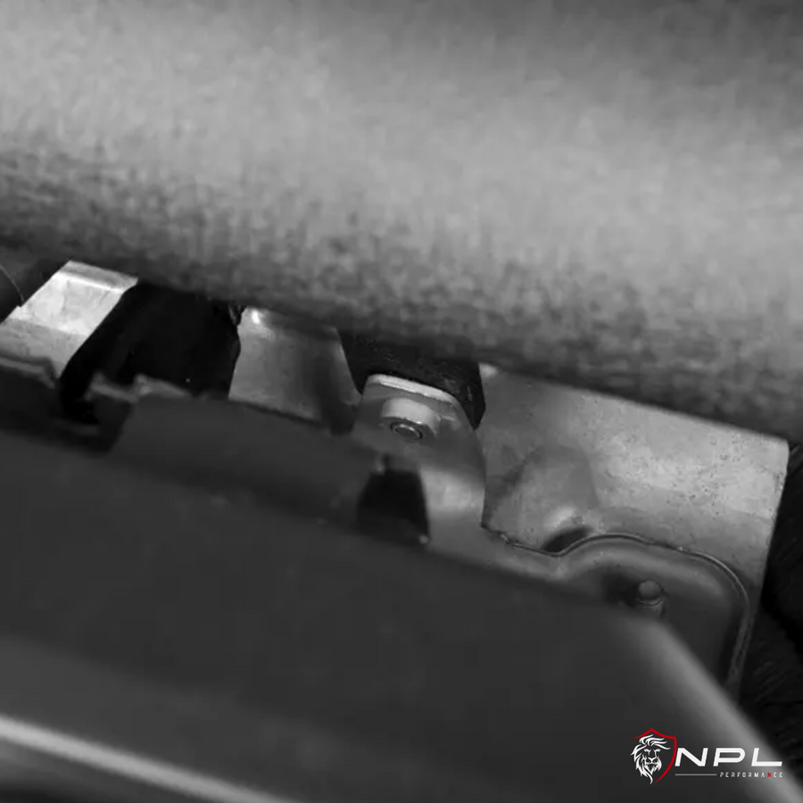 Intake ECS Tuning Em Alumínio Para Vw Jetta MK6, Fusca 2.0 Tsi 211cv - Com Defletor de Calor ECS Tuning Intake ECS Tuning Em Alumínio Para Vw Jetta MK6, Fusca 2.0 Tsi 211cv - Com Defletor de Calor ECS Tuning