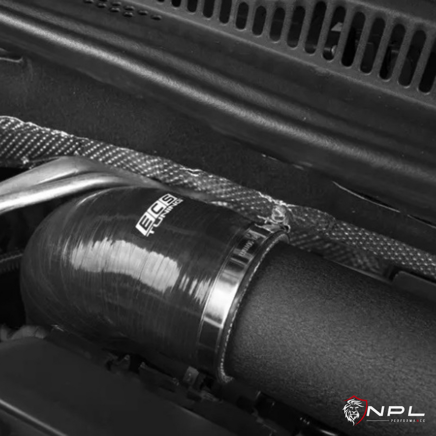 Intake ECS Tuning Em Alumínio Para Vw Jetta MK6, Fusca 2.0 Tsi 211cv - Com Defletor de Calor ECS Tuning Intake ECS Tuning Em Alumínio Para Vw Jetta MK6, Fusca 2.0 Tsi 211cv - Com Defletor de Calor ECS Tuning