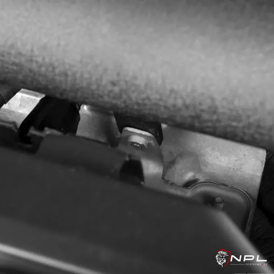 Intake Com Tampa Em Carbono ECS Tuning Para Vw Jetta MK6, Fusca 2.0 Tsi 211cv ECS Tuning Intake Com Tampa Em Carbono ECS Tuning Para Vw Jetta MK6, Fusca 2.0 Tsi 211cv ECS Tuning