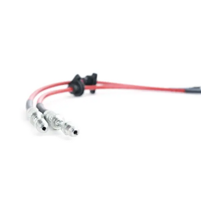 Aeroquip de Freios em Malha de Aço Dianteiro ECS Tuning Para BMW G20 330e, M340I, G22 M440I, G82 / G83 M4, M4 Competition ECS Tuning