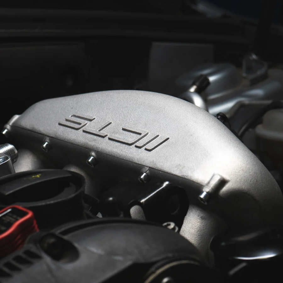 Coletor de Admissão CTS Turbo com Entrada para WMI VW Audi Motor EA113, EA888 2.0T 200cv