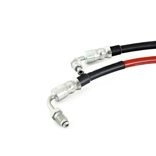 Aeroquip de Freios em Aço Dianteiro ECS Tuning Para Audi B9 A4, A5 2.0 TFSI (2016 em diante)