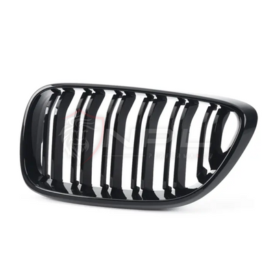 Grade ECS Tuning Filete Duplo Black Piano Para Bmw F22 / F23 228i, 230i, M235i, M240i ECS Tuning