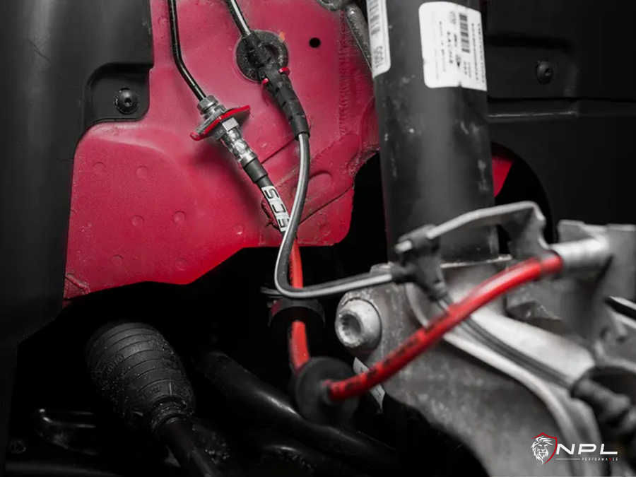 Kit Completo Aeroquip de Freios em Malha de Aço Frente e Trás VW Golf MK7 GTI ECS Tuning