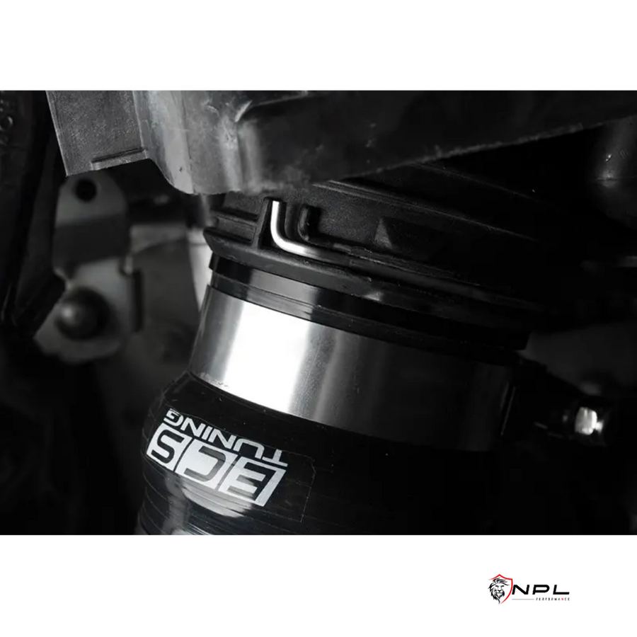 Turbo Outlet Pipe (Boost Pipe) ECS Tuning Para Audi A3 8P, VW Jetta MK6, Fusca EA888 Gen 1 2.0T TSI 200cv- Com Turbo Muffler Delete ECS Tuning