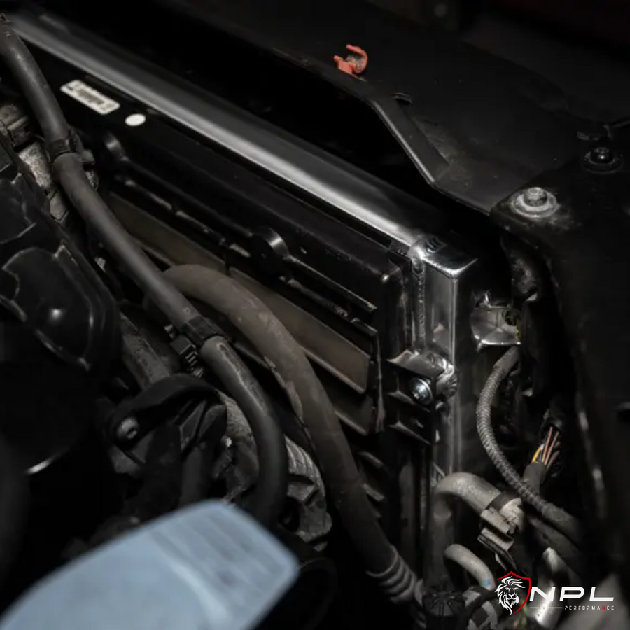 Radiador de Alta Performance Em Alumínio ECS Tuning Para VW / Audi 2.0T TSI ECS Tuning